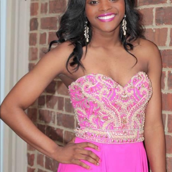 Prom Dress - Picture 4 of 6